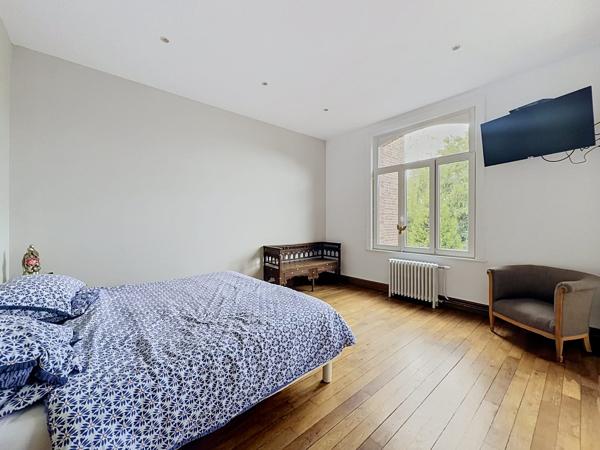 Maison Bourgeoise 286 m² hab proximité Tramway Le sart