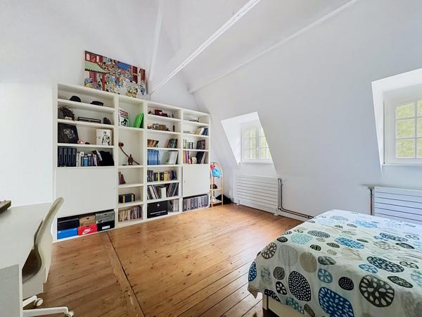 Maison Bourgeoise 286 m² hab proximité Tramway Le sart