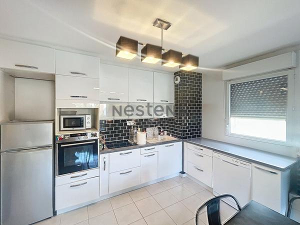 Appartement T3 de 60.8m2 avec DOUBLE BOX fermé, grande terrasse proche de la Valentine