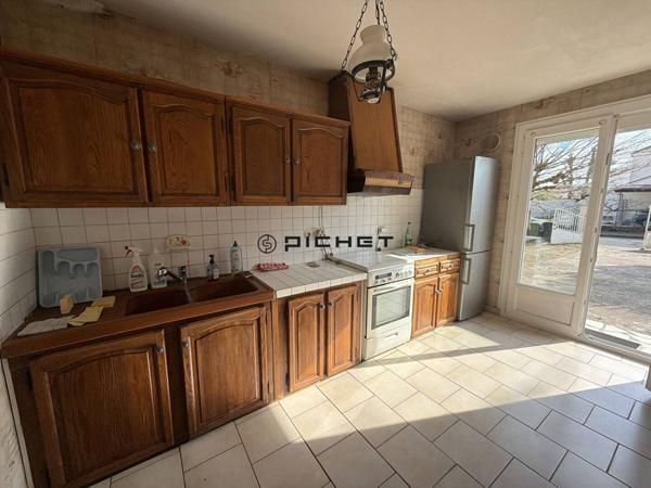 Maison 4 pièces 83 m² LE TAILLAN MEDOC - 33320