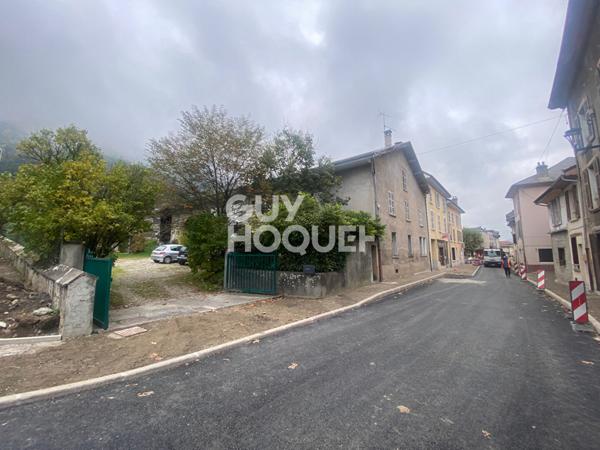 Tènement immobilier à vendre à CRETS EN BELLEDONNE -