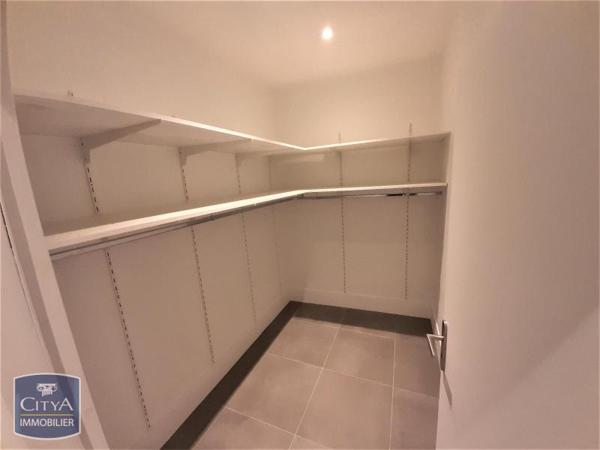 Location appartement Sète (34200) 4 pièces 145.6m²