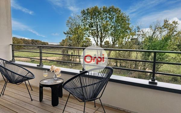 Maison à vendre    5 pièces •  Ambon