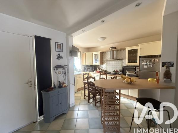 Maison à vendre 5 pièces 95 m² Savigny-le-Temple