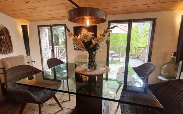 Maison à vendre    5 pièces • 115 m2 Villeneuve-lès-Avignon