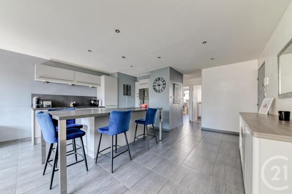 Appartement F4 à vendre  4 pièces - 77 m2 VILLEURBANNE - 69