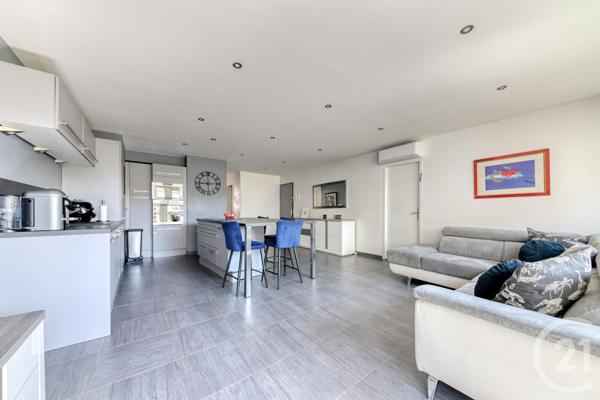 Appartement F4 à vendre  4 pièces - 77 m2 VILLEURBANNE - 69