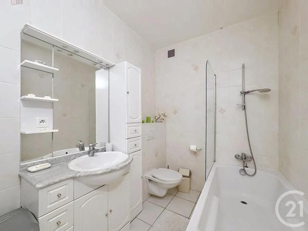 Appartement F4 à vendre  4 pièces - 93,21 m 2   CANNES  - 06