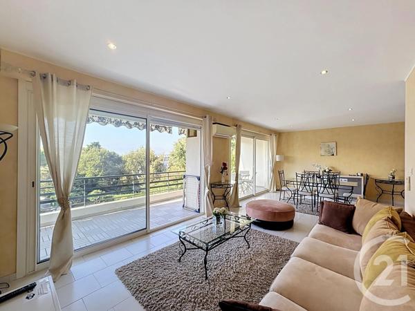 Appartement F4 à vendre  4 pièces - 93,21 m 2   CANNES  - 06