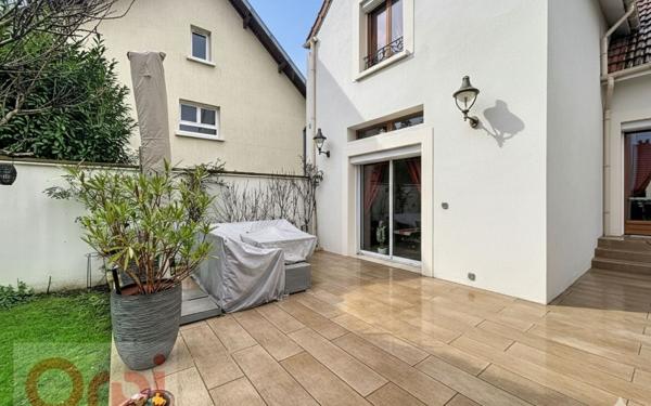 Maison à vendre    6 pièces • 131 m2 Clamart