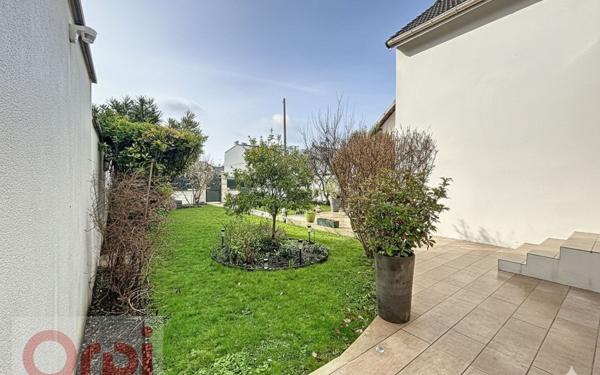 Maison à vendre    6 pièces • 131 m2 Clamart