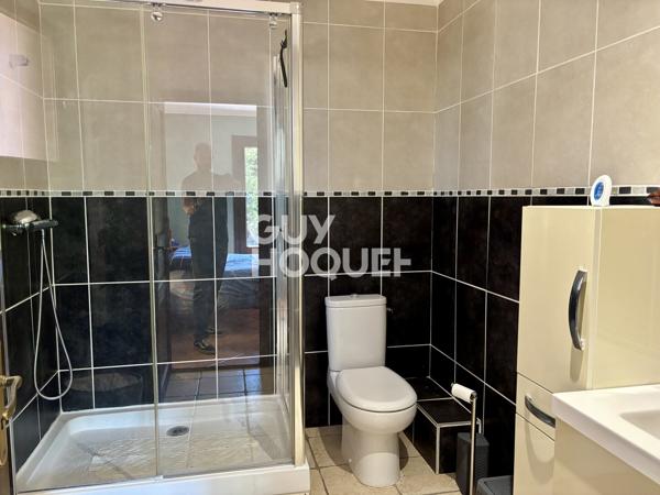 5 Min Nord-Est CARCASSONNE - Villa trois chambres, garage, piscine sur terrain 1074 m²