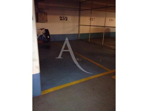 Parking à louer/15 rue Gardenat Lapostol 92150 Suresnes
