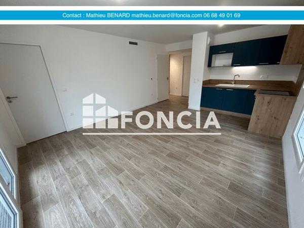 Location Appartement 3 pièces 58.1 m² - 19 QUAI CAMERE ET 38 AVENUE DE PARIS Vernon 27200