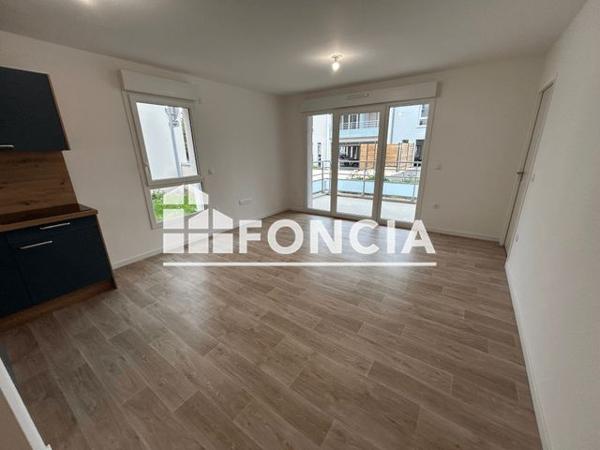 Location Appartement 3 pièces 58.1 m² - 19 QUAI CAMERE ET 38 AVENUE DE PARIS Vernon 27200
