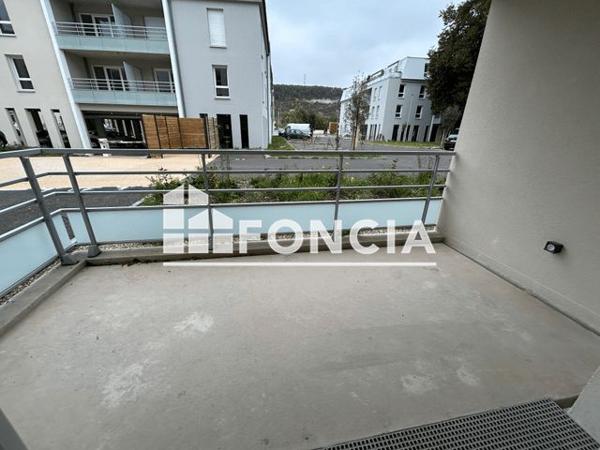 Location Appartement 3 pièces 58.1 m² - 19 QUAI CAMERE ET 38 AVENUE DE PARIS Vernon 27200