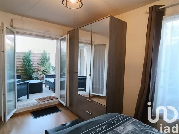 Appartement à vendre 3 pièces 47 m² Saint-Fargeau-Ponthierry