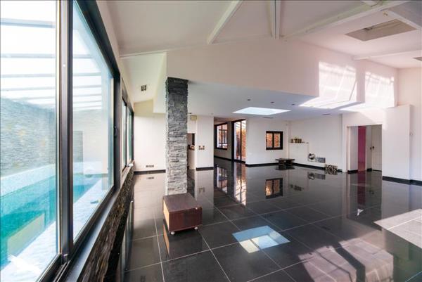 Maison à vendre |  Colombes |  8 pièces | 281 m²