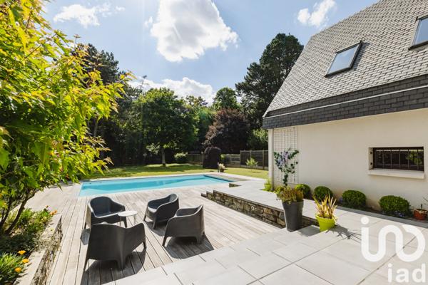 Maison à vendre 8 pièces 210 m² Cesson-Sévigné