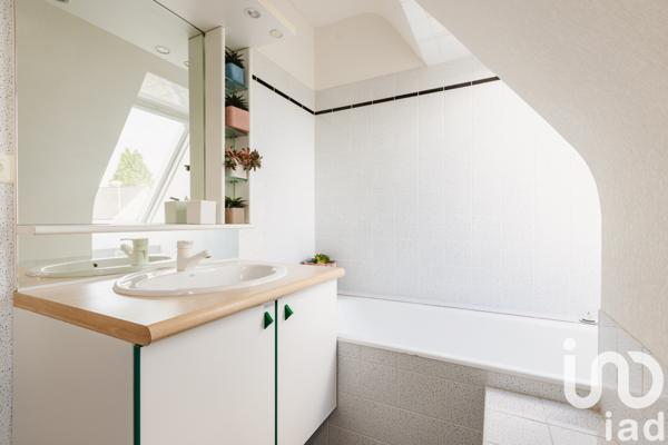 Maison à vendre 8 pièces 210 m² Cesson-Sévigné