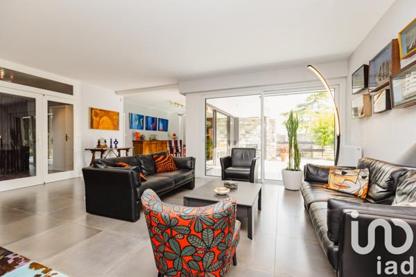 Maison à vendre 8 pièces 210 m² Cesson-Sévigné