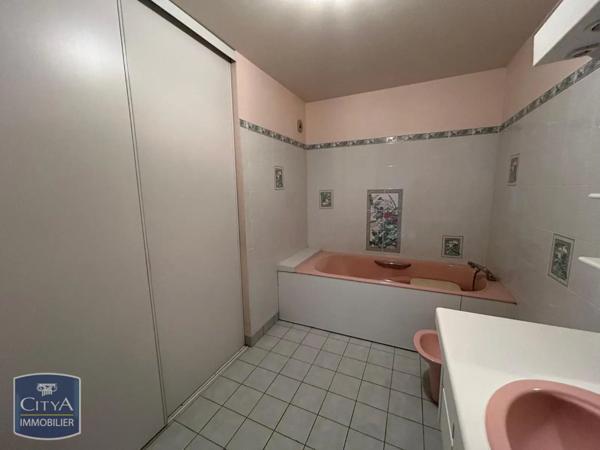 Location appartement 3 pièces de 92.8m²