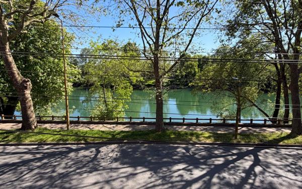 Maison à vendre    2 pièces • 185 m2 Chelles