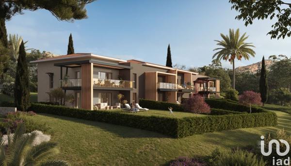 Appartement 3 pièces de 65 m² à AGAY (83530)