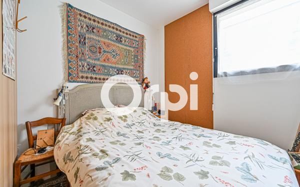 Appartement à vendre    2 pièces • 42,20 m2 Paris 20