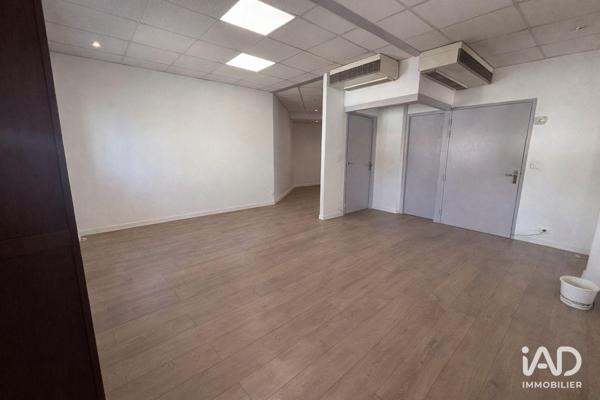 Local d’activité à vendre 97 m² Arles
