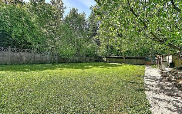 Maison à vendre    5 pièces •  Varennes-Jarcy