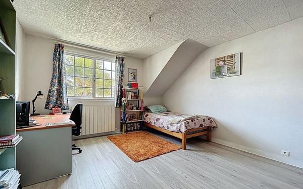 Maison à vendre    5 pièces •  Varennes-Jarcy