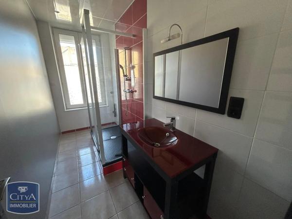 Appartement à louer 3 pièces 67.56m² Charleville-Mézières (08000)