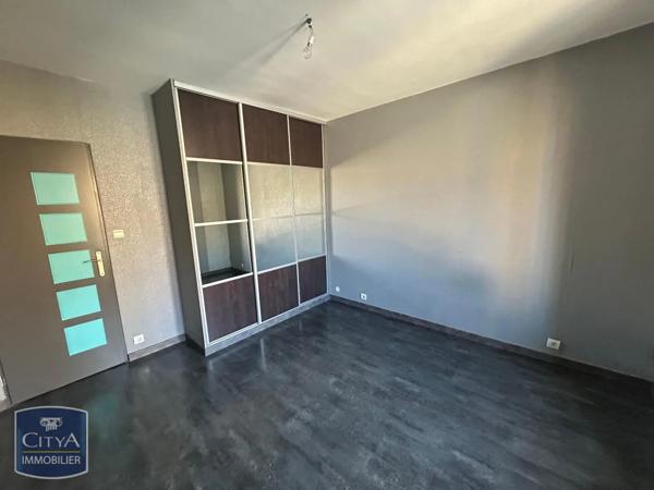 Appartement à louer 3 pièces 67.56m² Charleville-Mézières (08000)