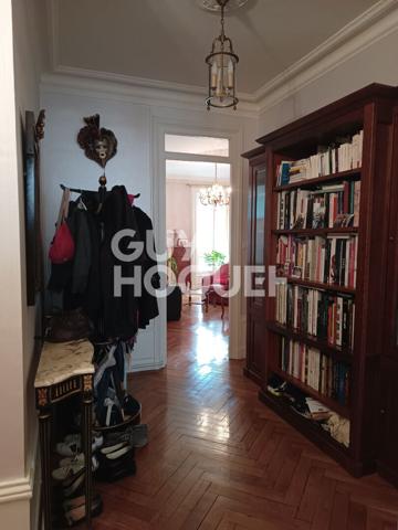 LYON 3 PREFECTURE - Appartement 2 pièces - 75 m2