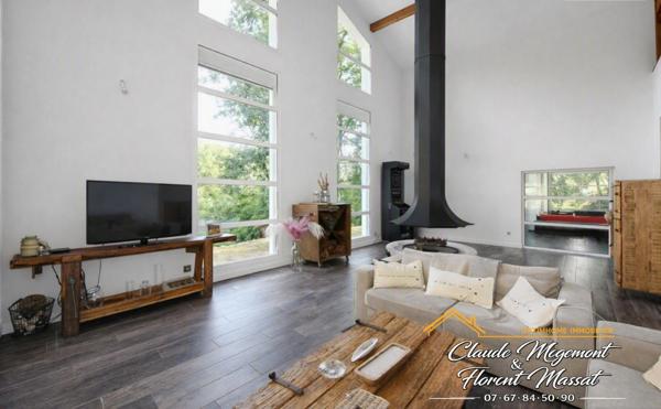 Magnifique propriété 382 m2 BESSIERES