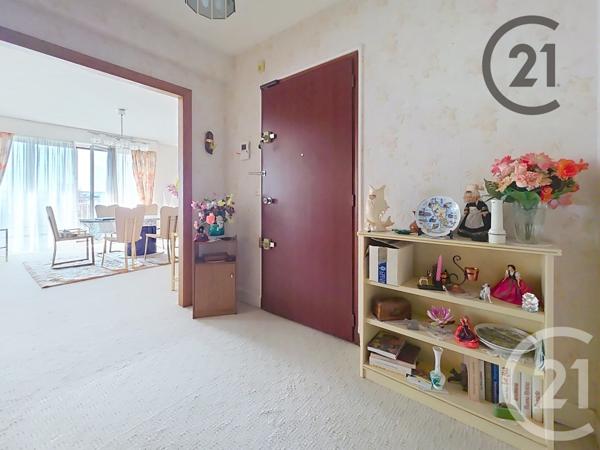 Appartement F5 à vendre  5 pièces - 121,20 m2 REIMS - 51