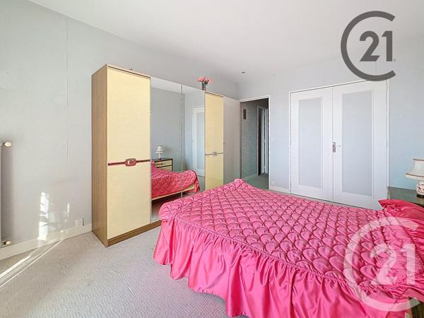 Appartement F5 à vendre  5 pièces - 121,20 m2 REIMS - 51