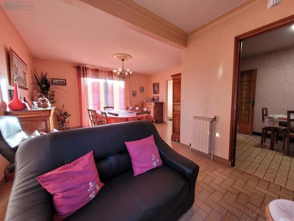 Maison à vendre à Châteaubourg en Ille-et-Vilaine (35220), ref : 019/5487 JLL