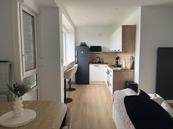 Appartement à vendre |  Saint-Priest |  2 pièces | 40 m²