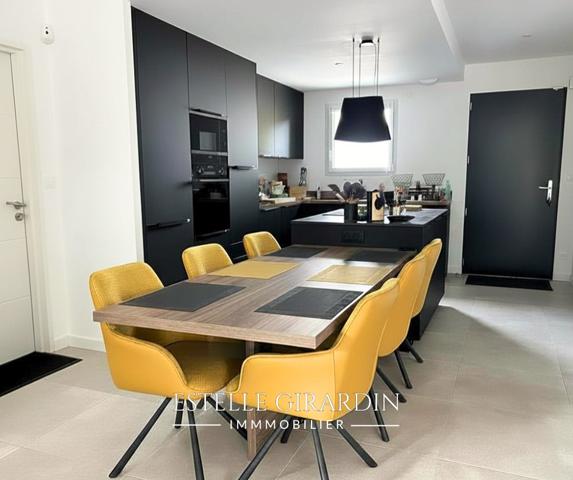 Maison contemporaine de 2023 - Domaine sécurisé