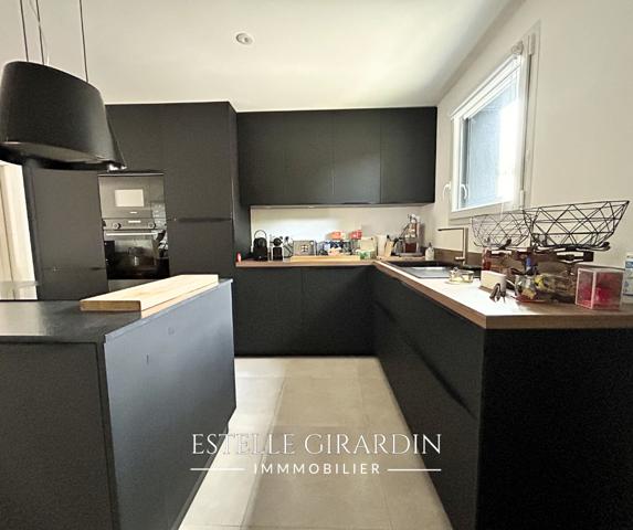 Maison contemporaine de 2023 - Domaine sécurisé