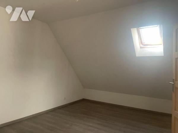 A VENDRE - A BAILLEUL dans le NORD (59) - Loft contemporain avec terrain constructible (Zone U)...