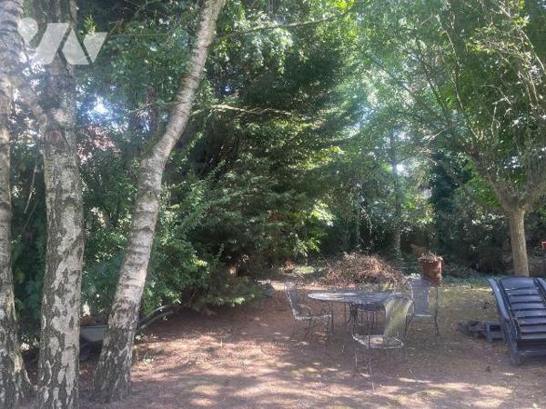 A VENDRE - A BAILLEUL dans le NORD (59) - Loft contemporain avec terrain constructible (Zone U)...