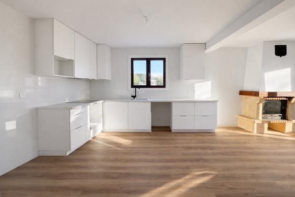 HENDAYE - OPPORTUNITE MAISON individuelle T4 avec grand garage et jardin