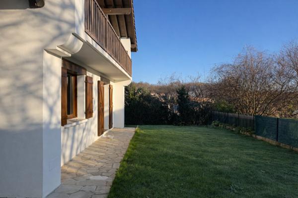 HENDAYE - OPPORTUNITE MAISON individuelle T4 avec grand garage et jardin