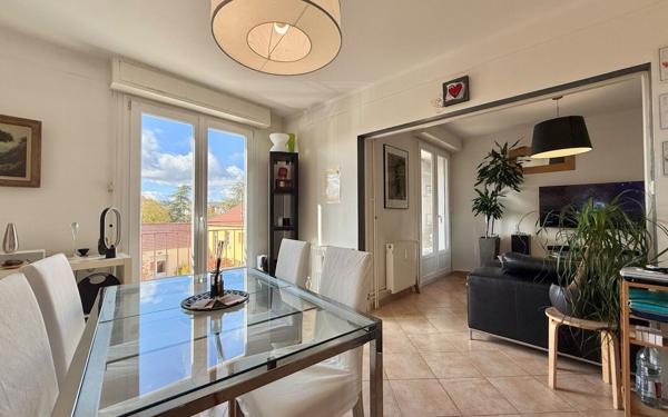 Appartement à vendre    5 pièces • 81,90 m2 Chenôve