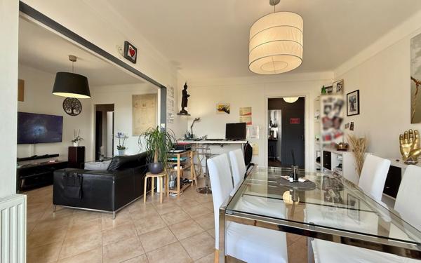 Appartement à vendre    5 pièces • 81,90 m2 Chenôve