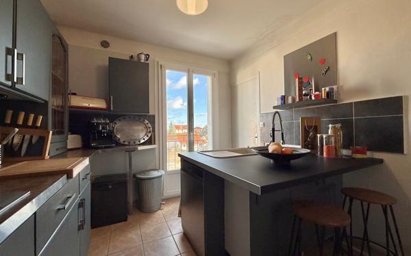 Appartement à vendre    5 pièces • 81,90 m2 Chenôve