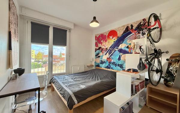 Appartement à vendre    5 pièces • 81,90 m2 Chenôve